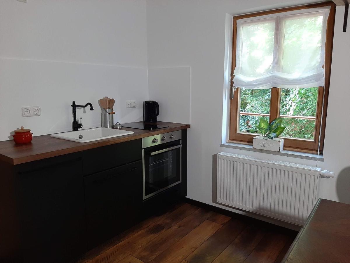 Ferienwohnung Kunst Und Kulturschuppen Hasenmuehle Kammerstein Dış mekan fotoğraf